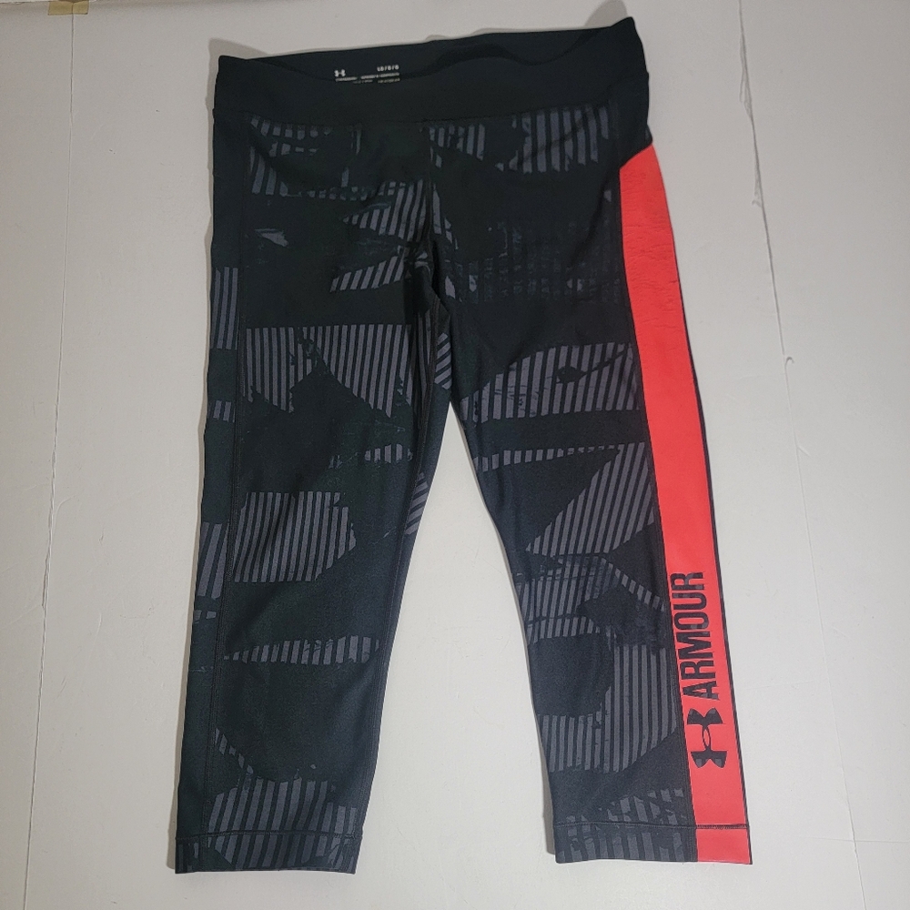Under Armour Women's Capri Compression Leggings Size LG